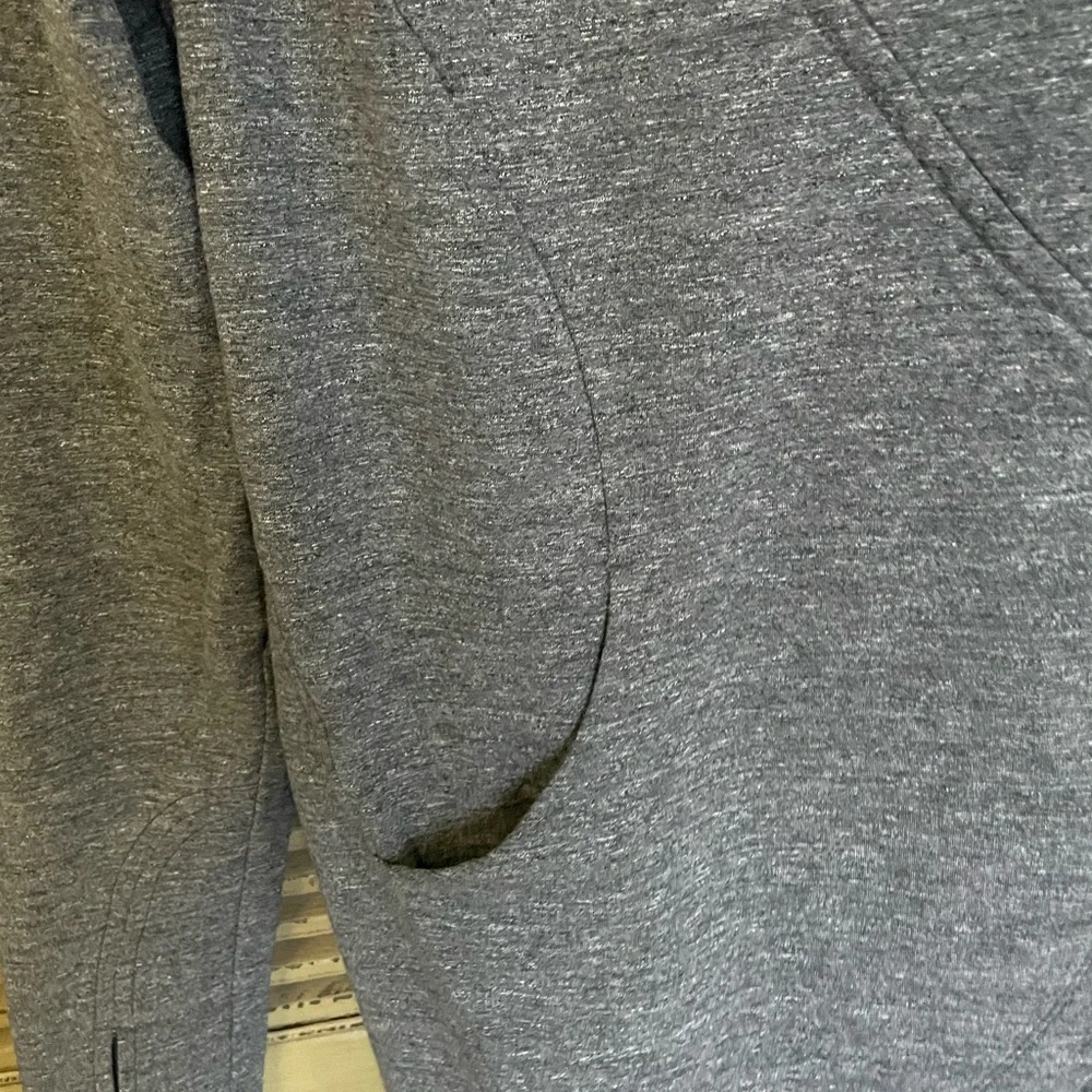 Lululemon that’s a wrap jacket / sweatshirt / cardigan - Picture 9 of 11